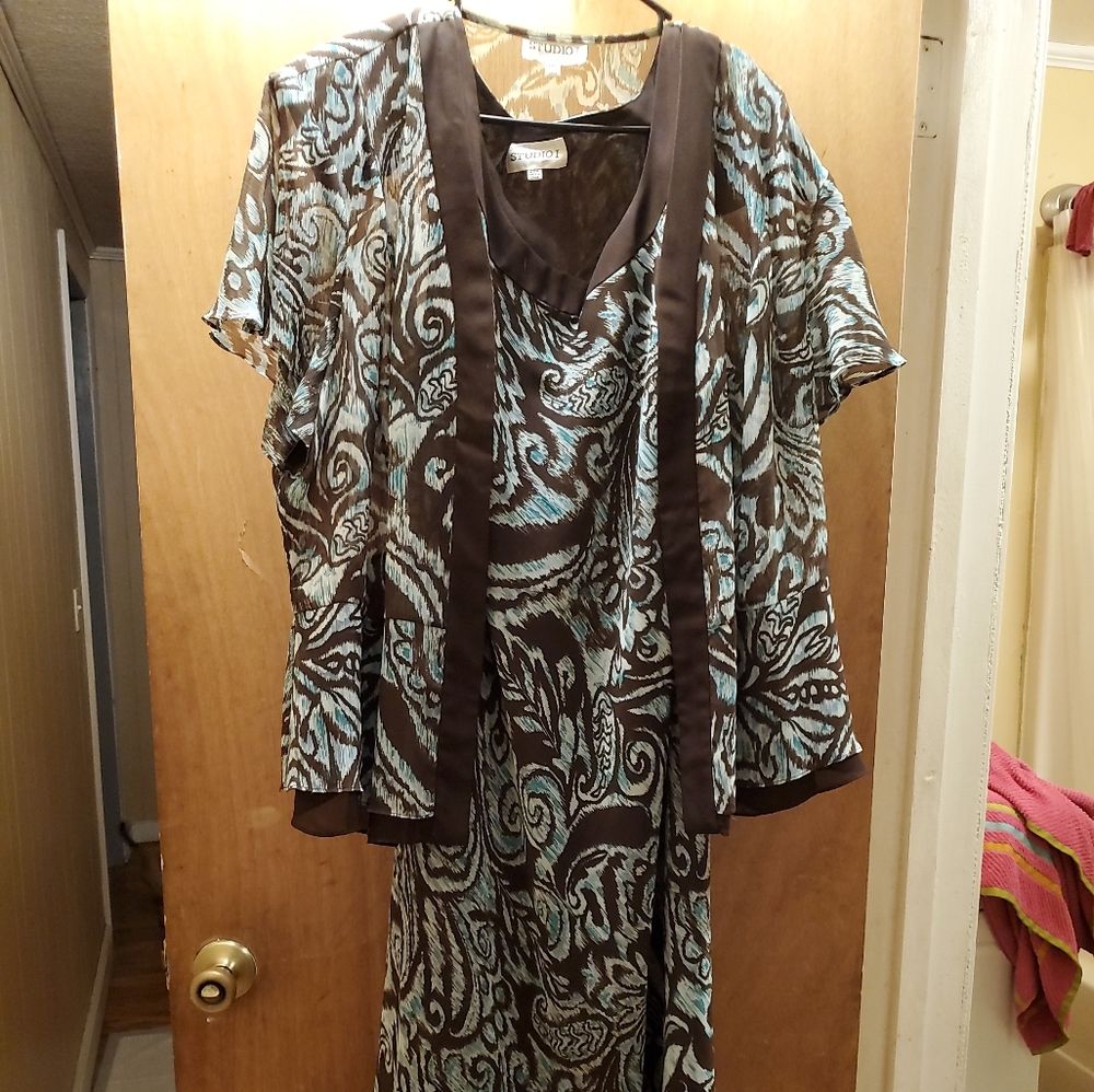 Plus size dress